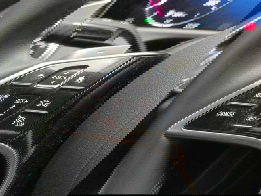 Mercedes-Benz Classe E usata a Milano (12)