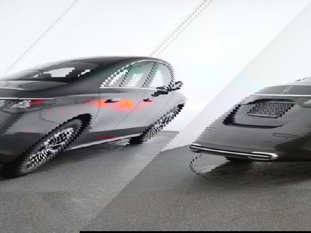 Mercedes-Benz Classe E usata a Milano (3)