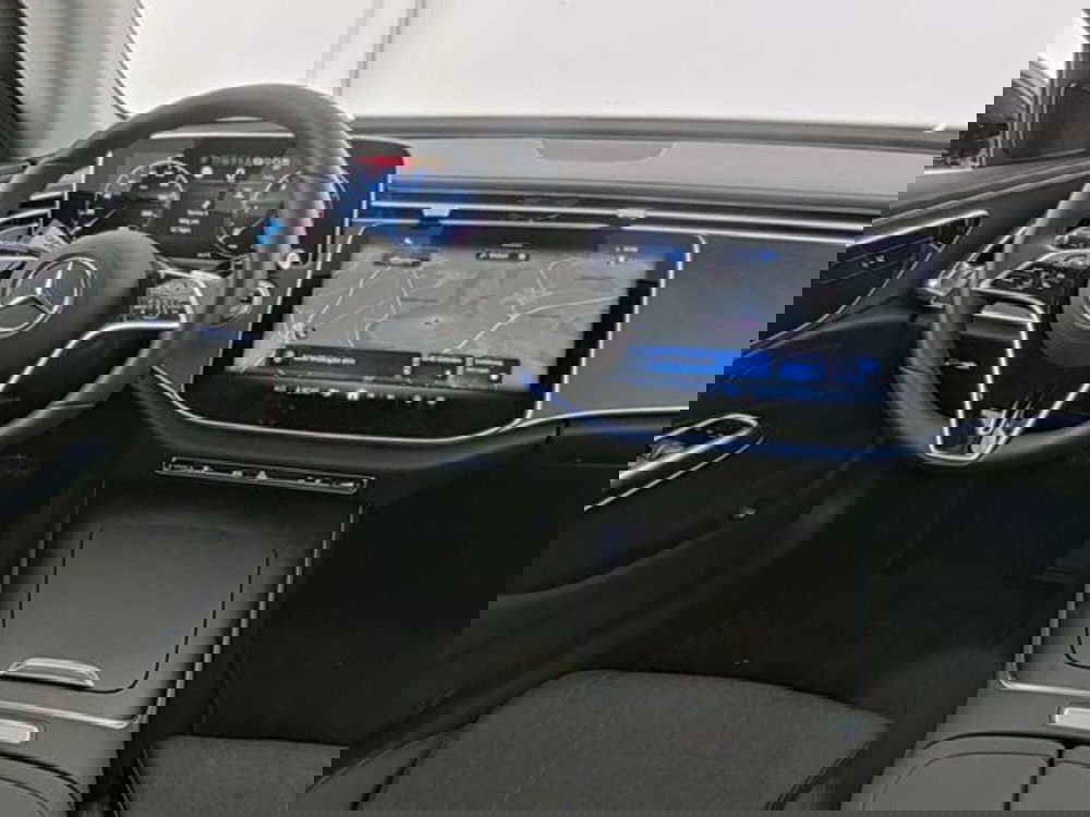 Mercedes-Benz Classe E usata a Milano (7)