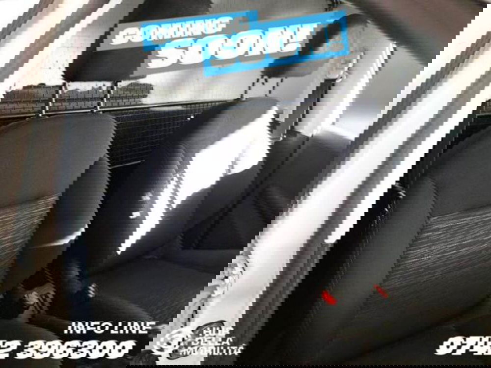 Peugeot 208 usata a Perugia (9)