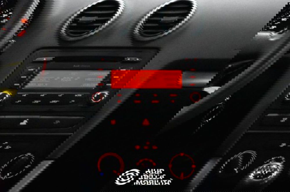 Audi A3 Sportback usata a Perugia (12)