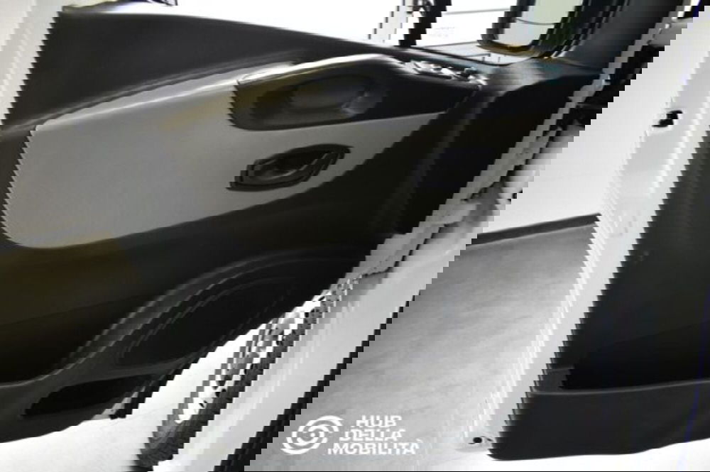 Renault Trafic Furgone usata a Perugia (8)