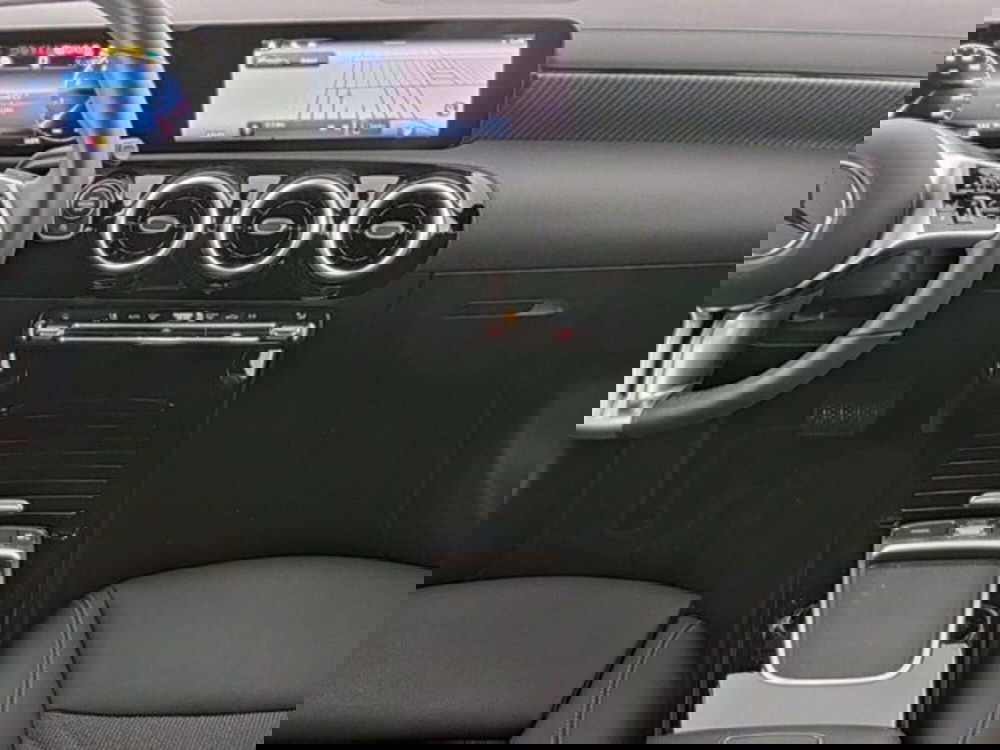 Mercedes-Benz CLA usata a Novara (5)