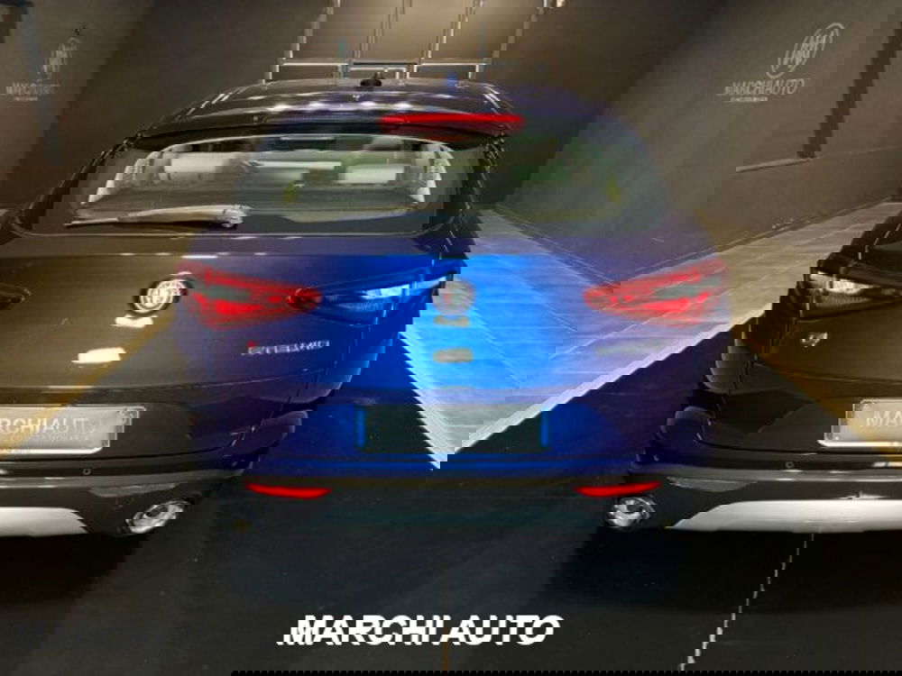 Alfa Romeo Stelvio usata a Perugia (6)