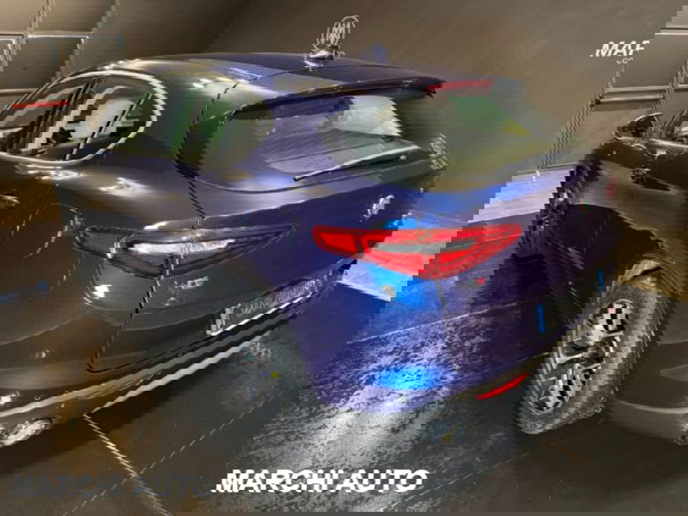 Alfa Romeo Stelvio usata a Perugia (7)