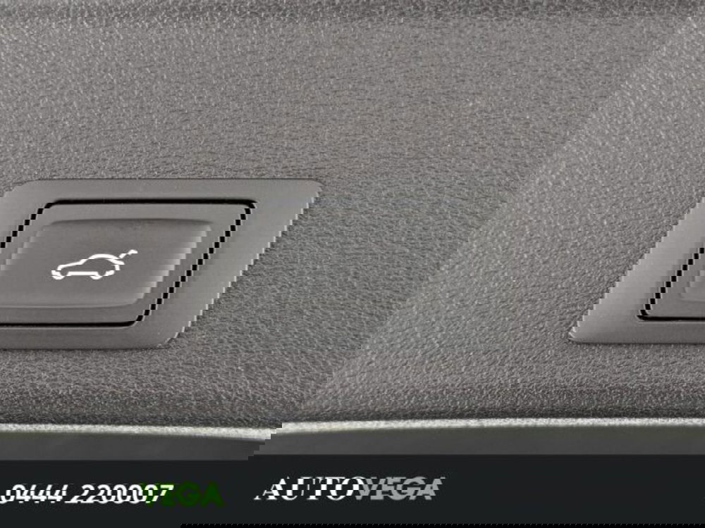 Audi A4 Avant usata a Vicenza (9)