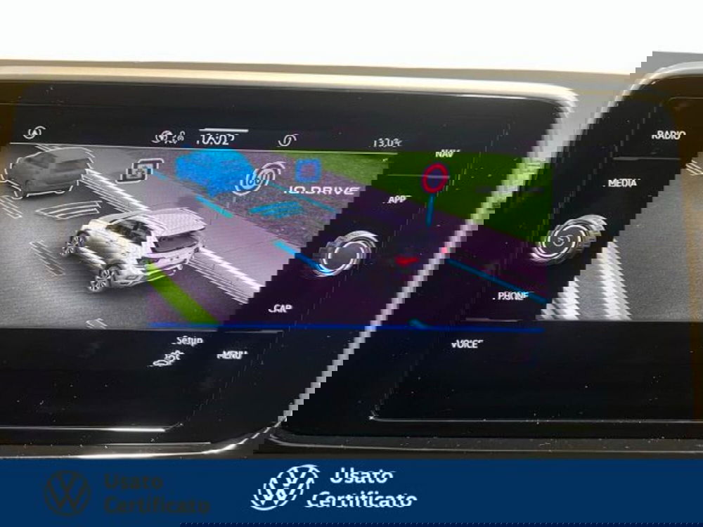 Volkswagen T-Roc nuova a Vicenza (12)