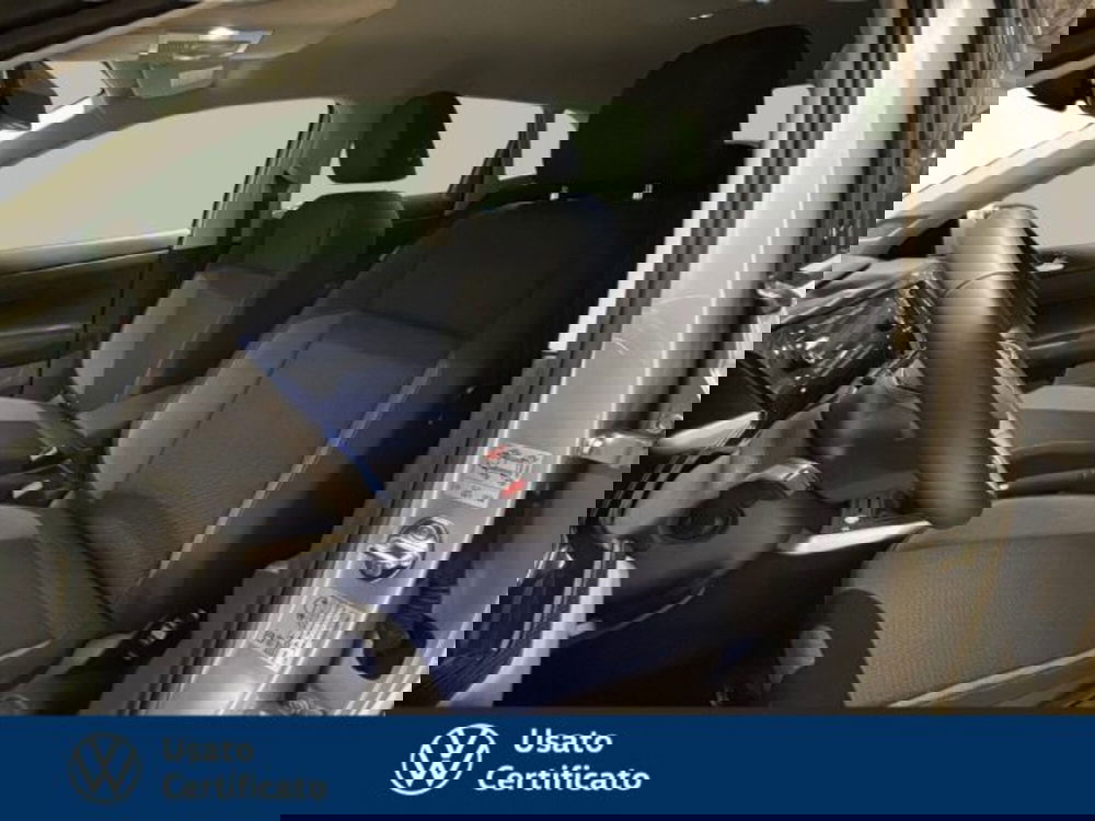 Volkswagen Taigo nuova a Vicenza (13)