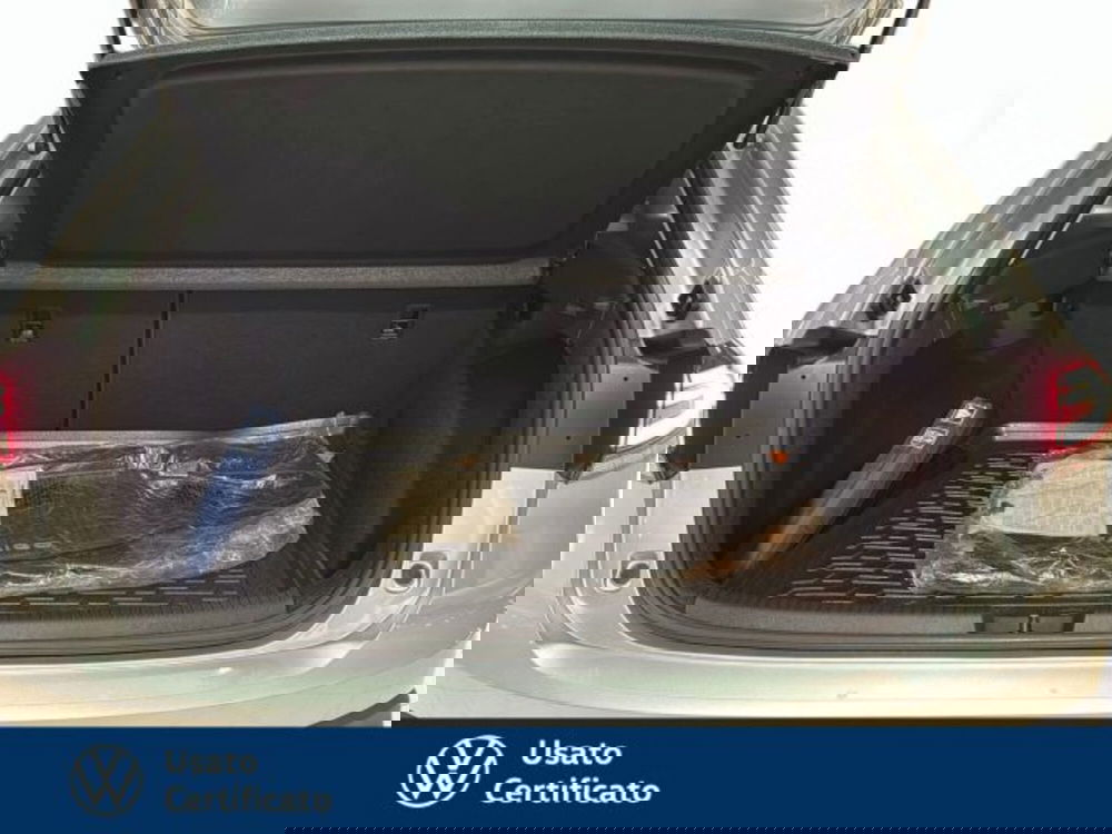 Volkswagen Taigo nuova a Vicenza (15)