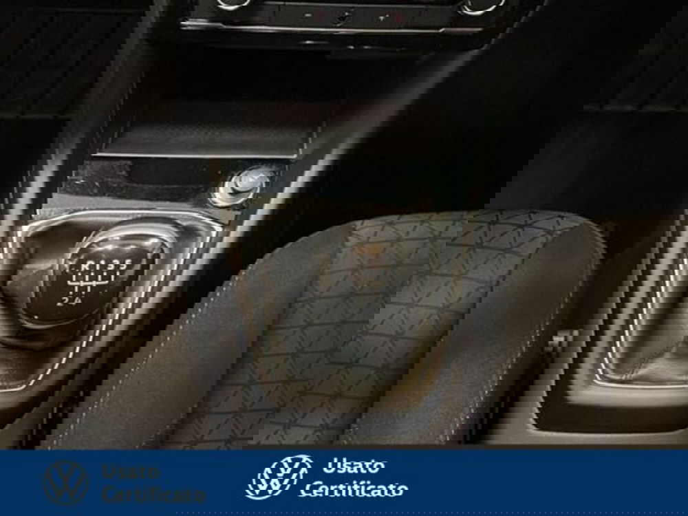 Volkswagen T-Cross usata a Vicenza (15)