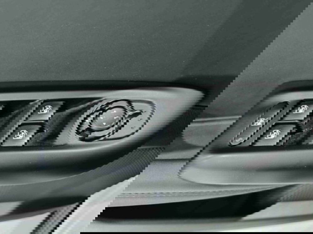 Alfa Romeo Tonale usata a Catania (20)