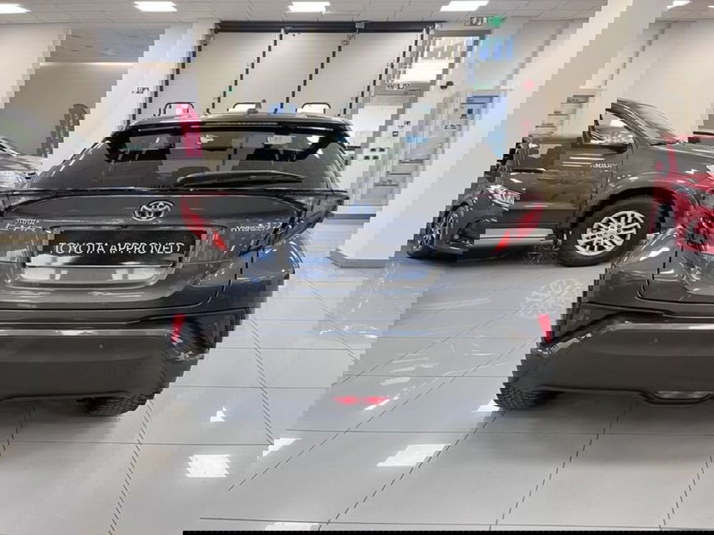 Toyota Toyota C-HR usata a Prato (4)