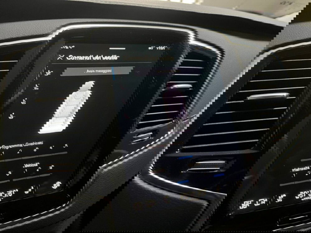 Volvo XC90 usata a Verona (14)