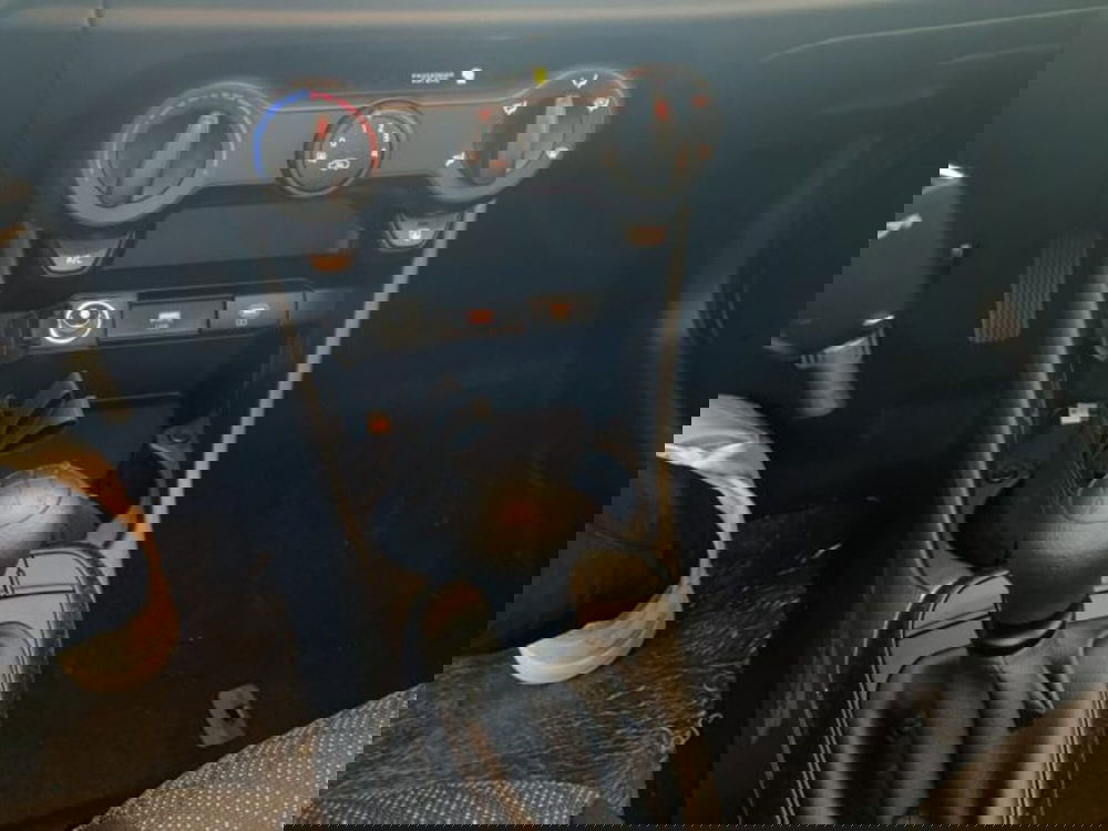 Kia Picanto nuova a Perugia (18)