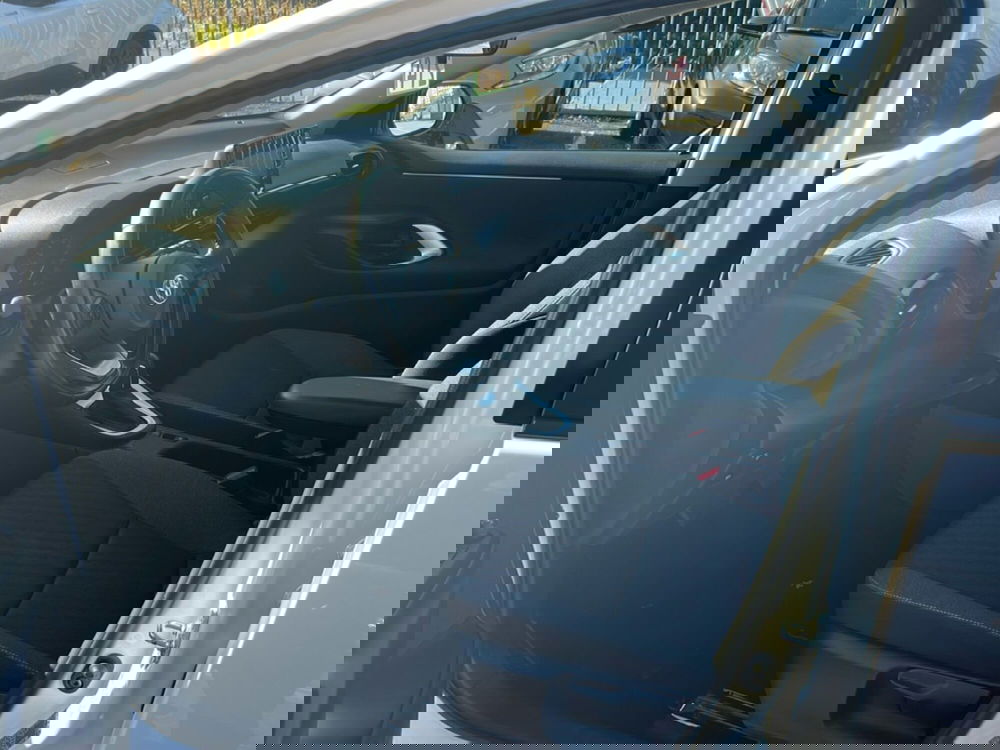 Toyota Yaris usata a Milano (11)