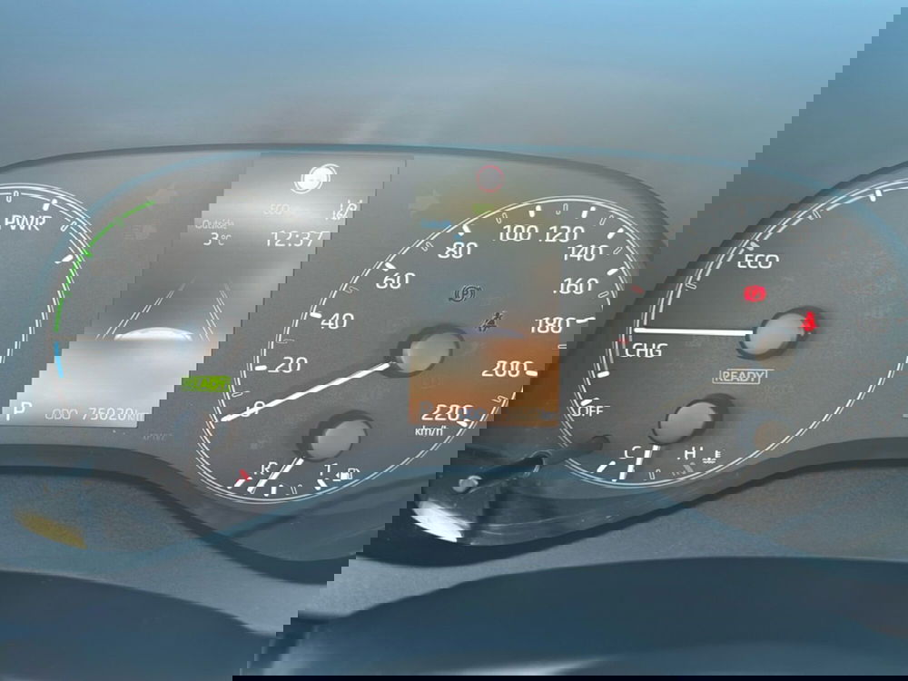 Toyota Yaris usata a Milano (17)