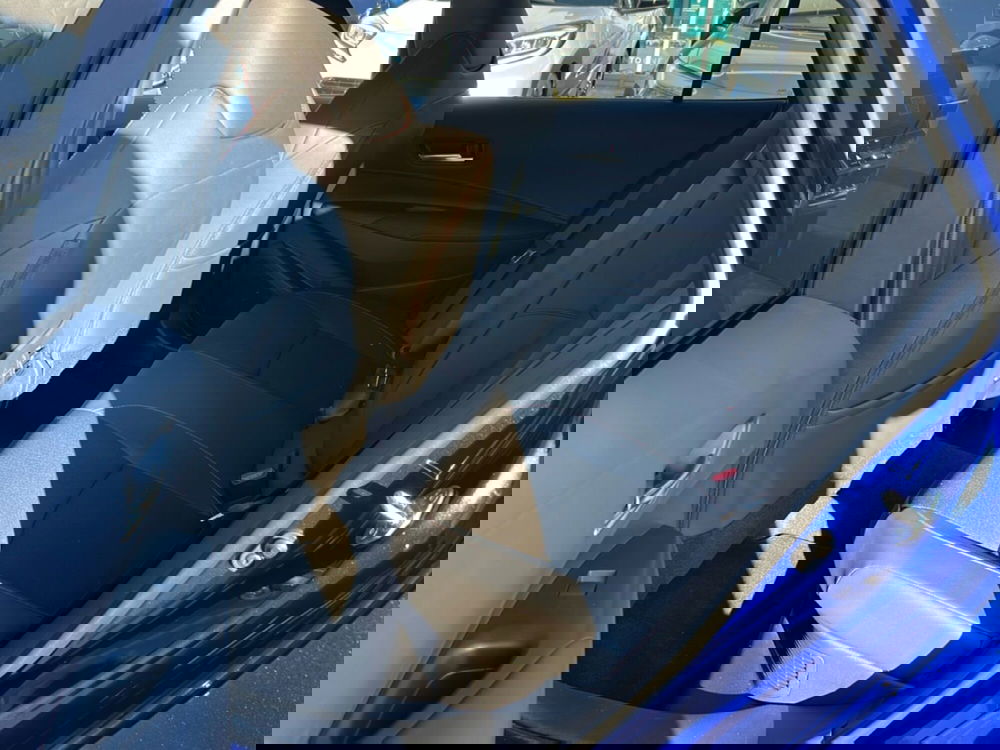 Toyota Corolla Touring Sports usata a Piacenza (14)