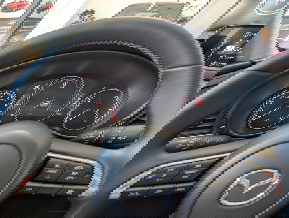 Mazda CX-30 nuova a Napoli (8)