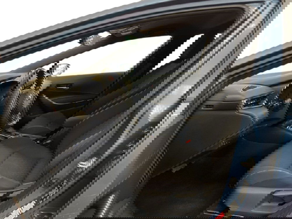 Toyota Corolla Touring Sports usata a Torino (10)