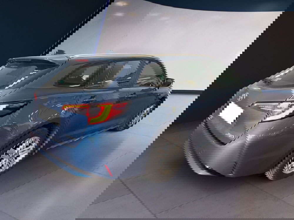 Toyota Corolla Touring Sports usata a Torino (4)