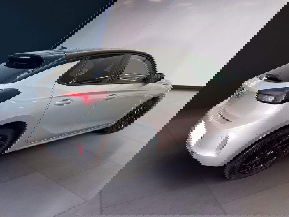 Opel Corsa usata a Torino (4)