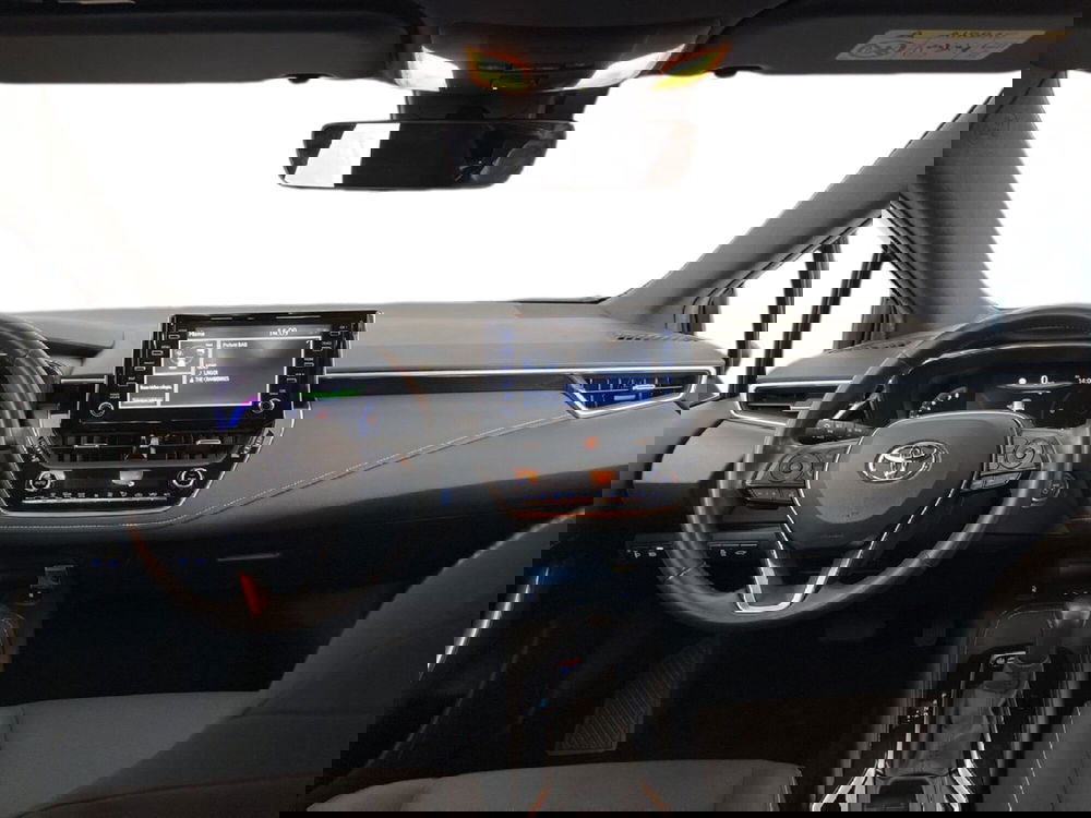 Toyota Corolla Touring Sports usata a Torino (11)