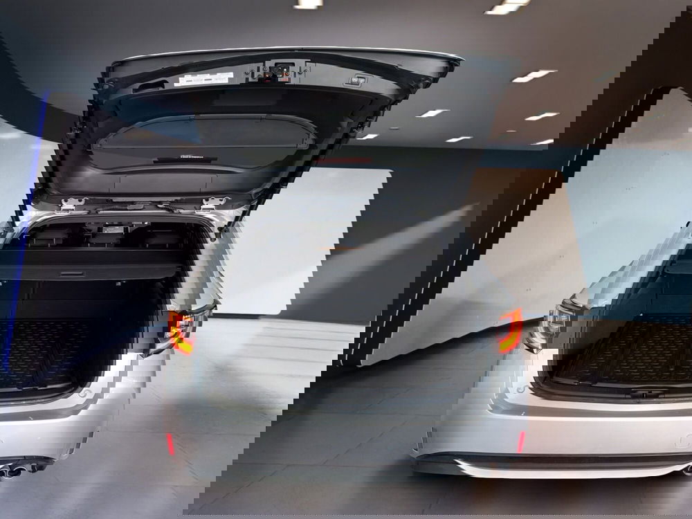 Toyota Corolla Touring Sports usata a Torino (7)