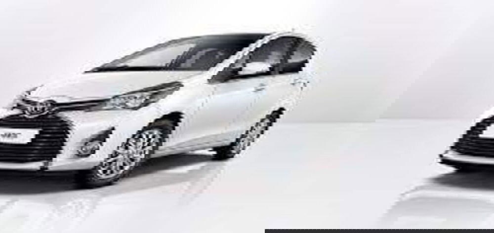 Toyota Yaris nuova a Torino