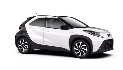 Toyota Aygo X 1.0 Active 72cv nuova a Torino