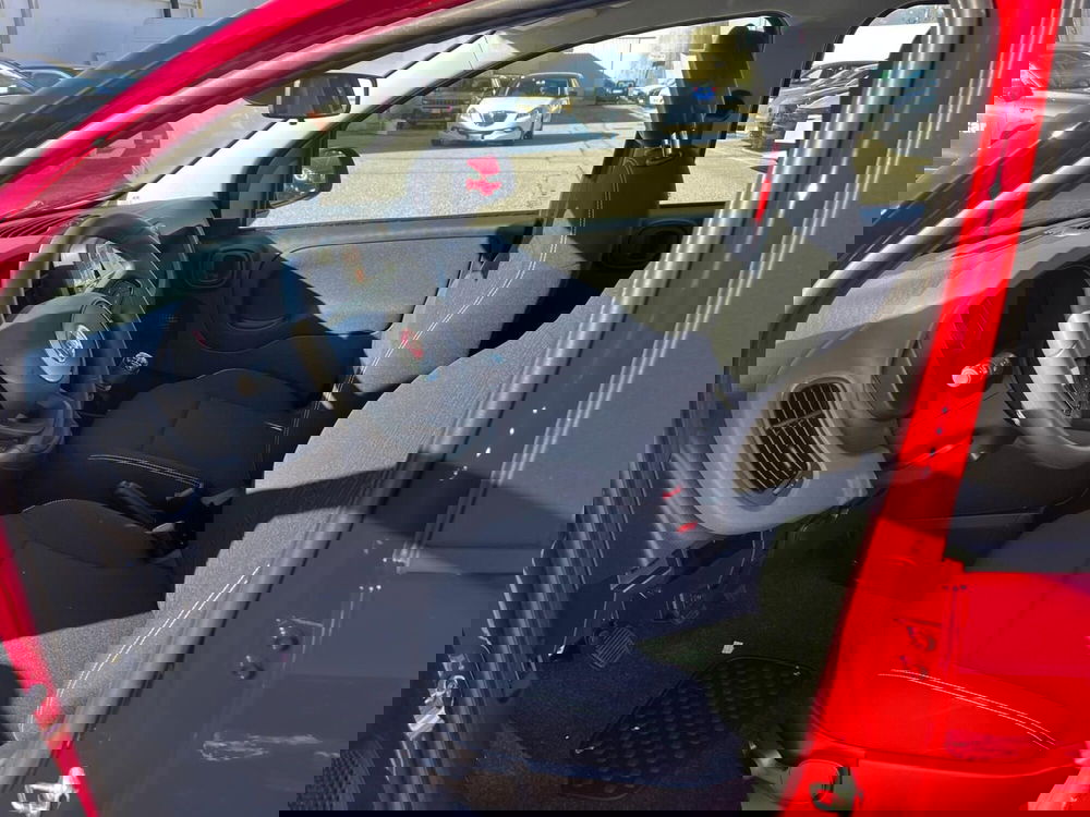 Fiat Panda Cross nuova a Milano (10)