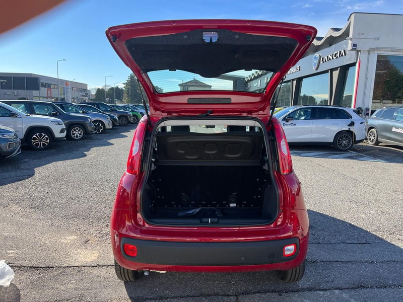 Fiat Panda Cross nuova a Milano (8)