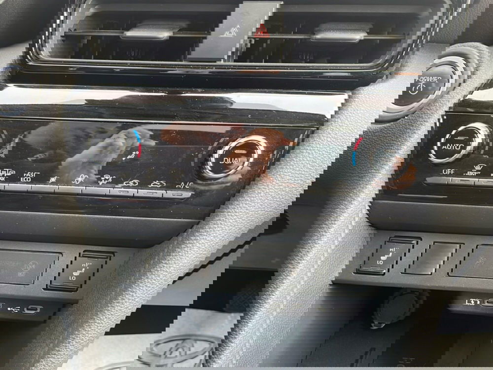 Toyota Yaris Cross usata a Catania (16)