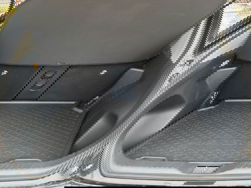 Toyota Yaris Cross usata a Catania (7)