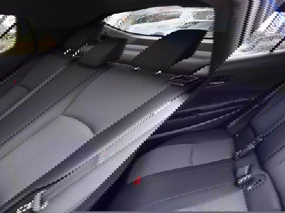 Toyota Toyota C-HR usata a Treviso (11)