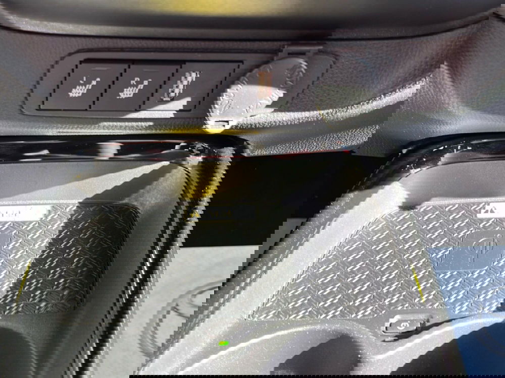 Toyota Aygo X usata a Ragusa (16)