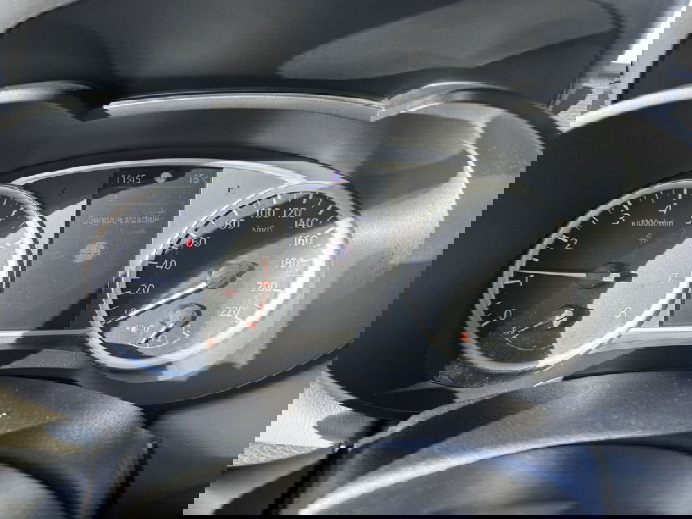 Nissan Micra usata a Pistoia (9)