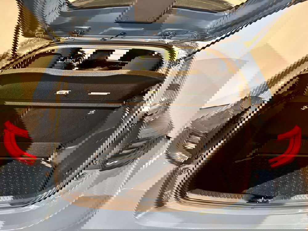 Toyota Yaris usata a Milano (11)