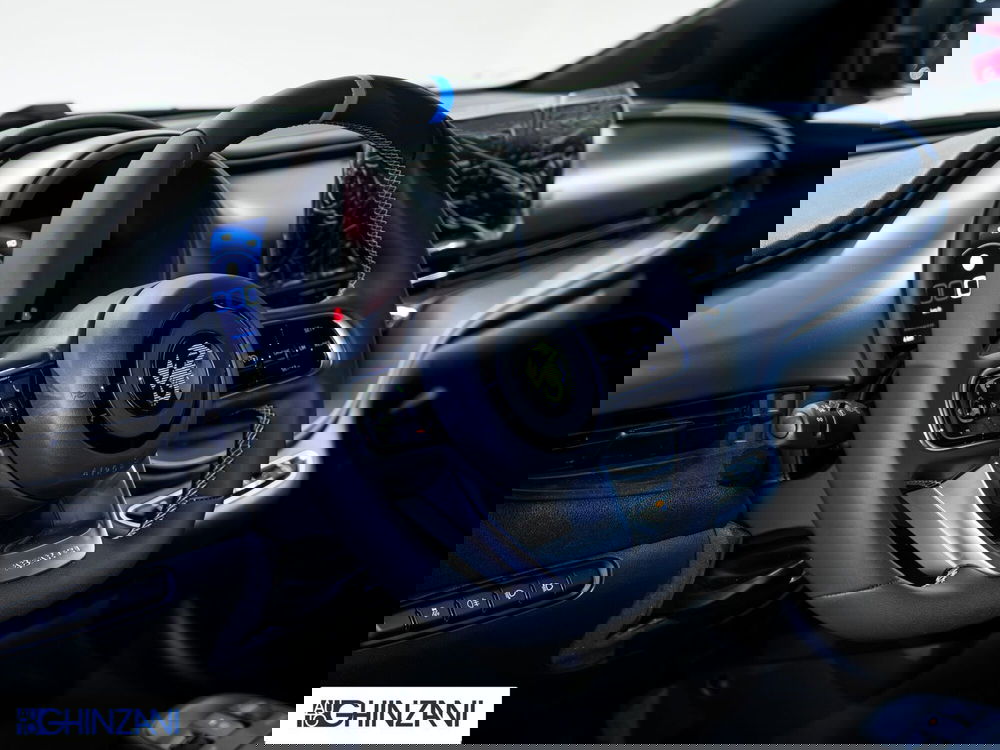 Abarth 500e Cabrio nuova a Bergamo (11)