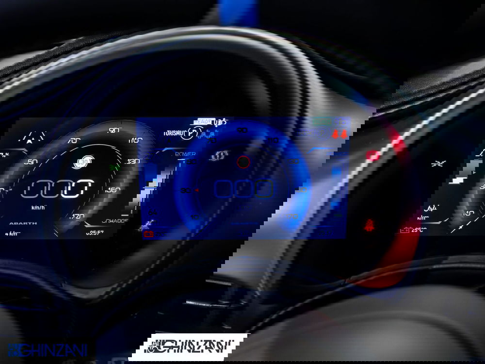 Abarth 500e Cabrio nuova a Bergamo (12)