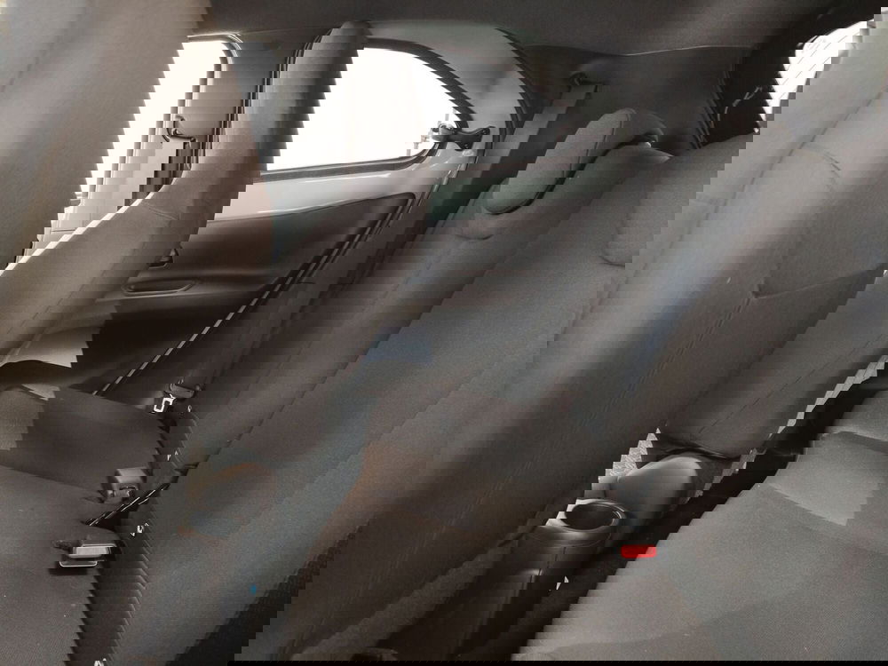 Toyota Aygo X usata a Roma (14)