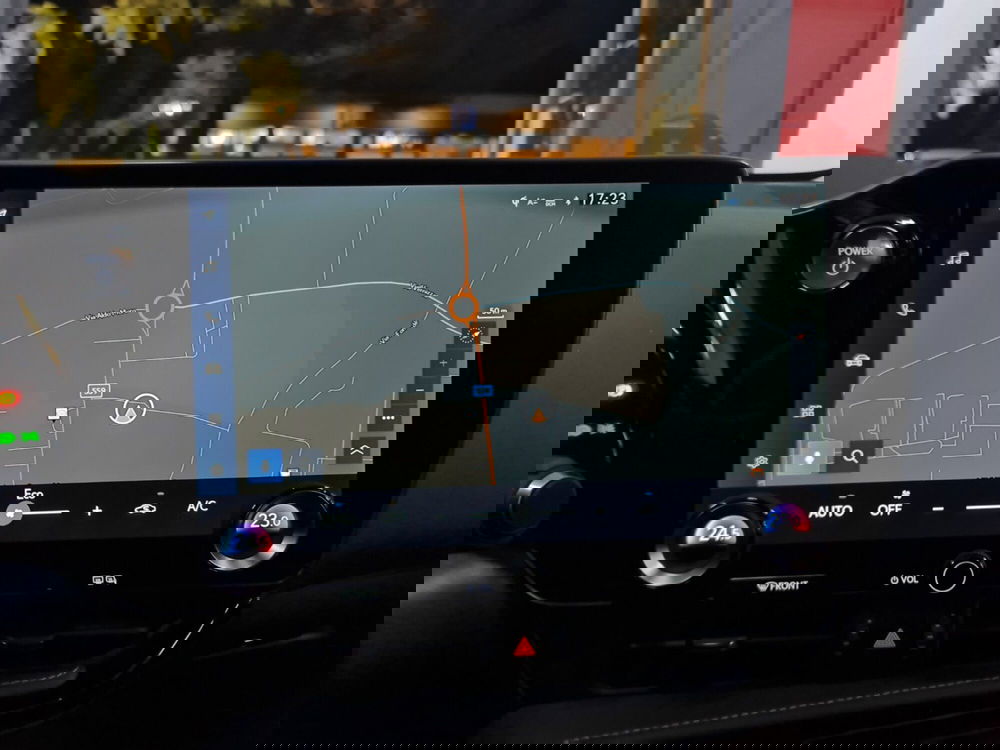 Lexus NX usata a Bologna (12)