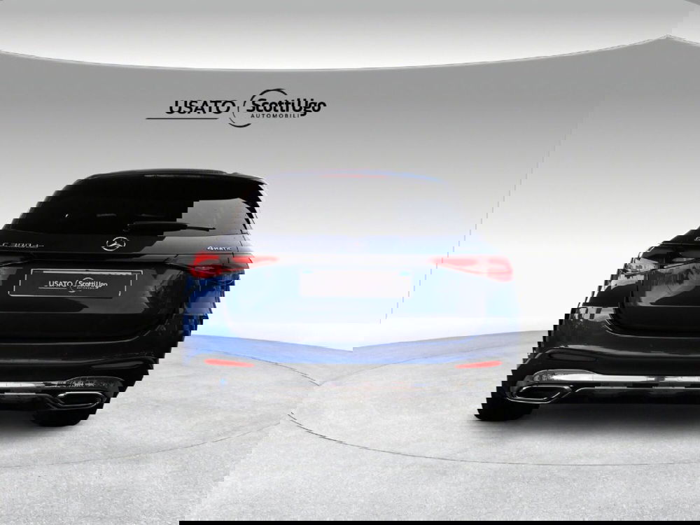 Mercedes-Benz GLC Coupé usata a Livorno (4)