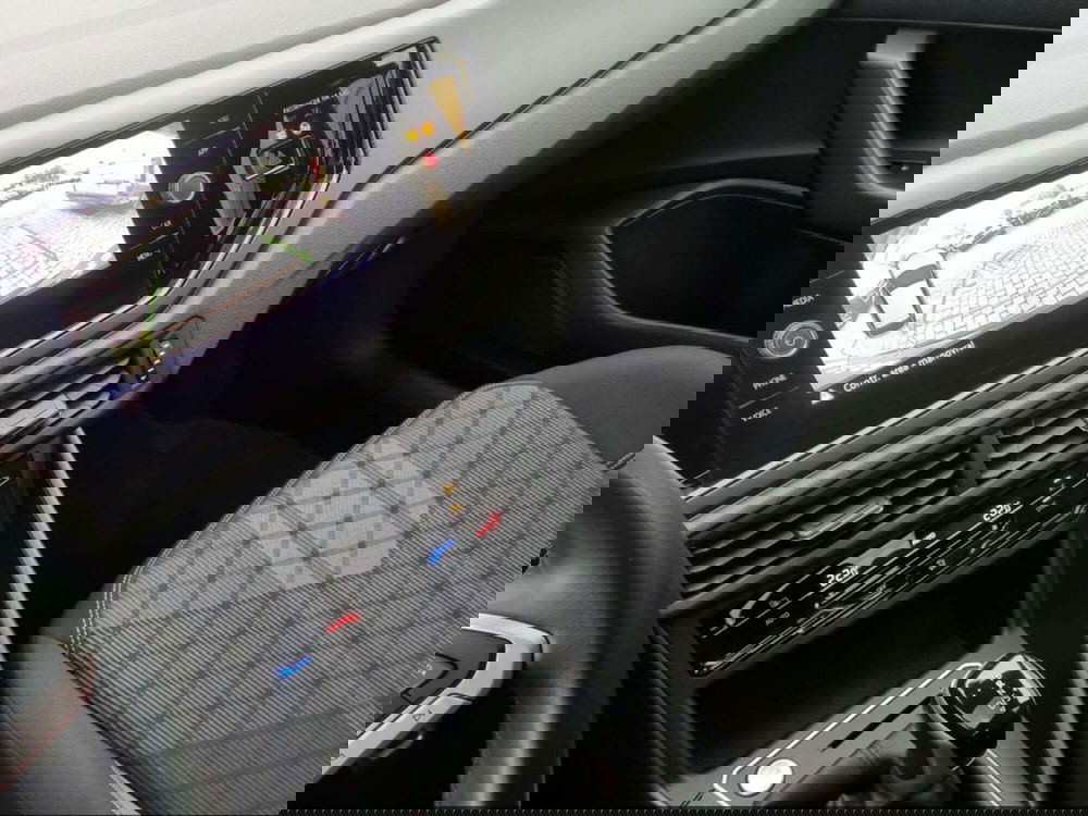 Volkswagen Taigo usata a Livorno (14)