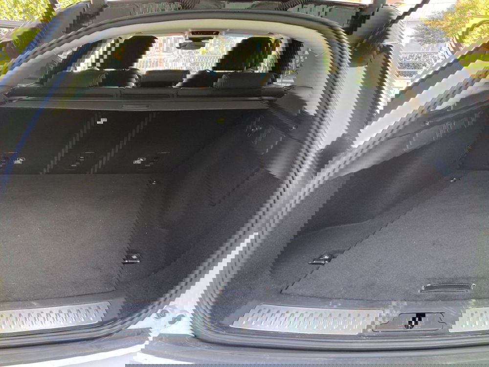 Land Rover Range Rover Velar usata a Siena (16)