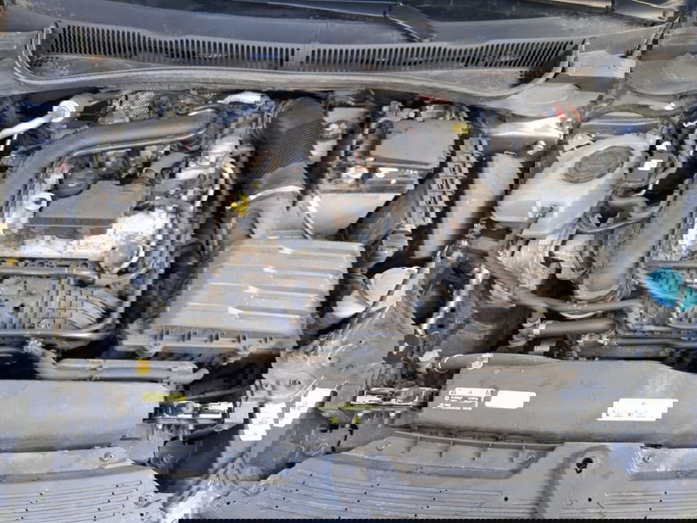 Volkswagen Taigo usata a Bologna (10)