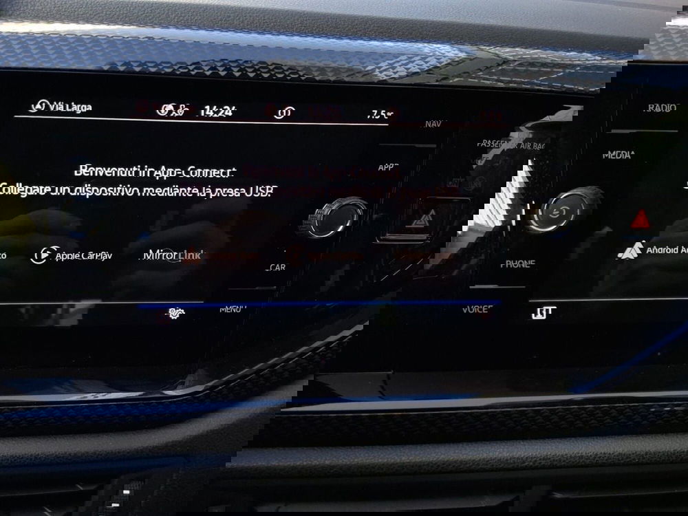 Volkswagen Taigo usata a Bologna (15)