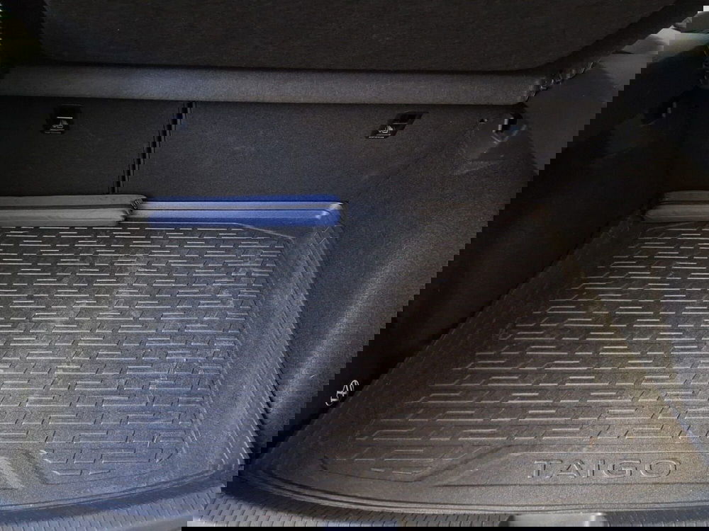 Volkswagen Taigo usata a Bologna (9)