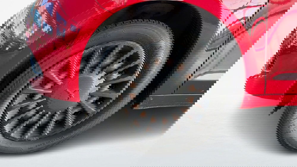 Lancia Ypsilon usata a Catania (5)