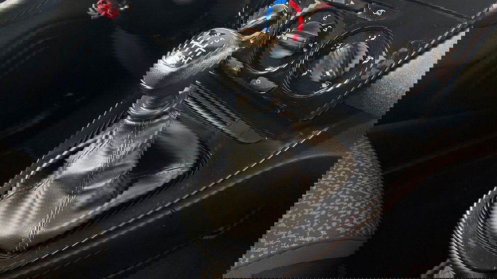 Lancia Ypsilon usata a Catania (8)