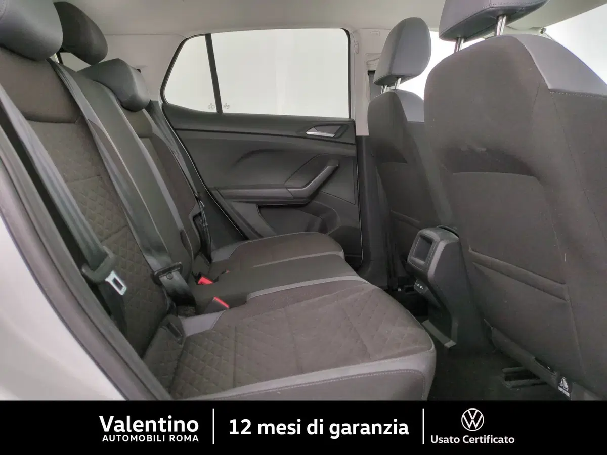 Volkswagen T-Cross usata a Roma (12)